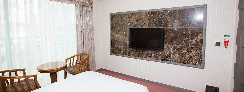 Lord Beach Hotel Busan 3*,